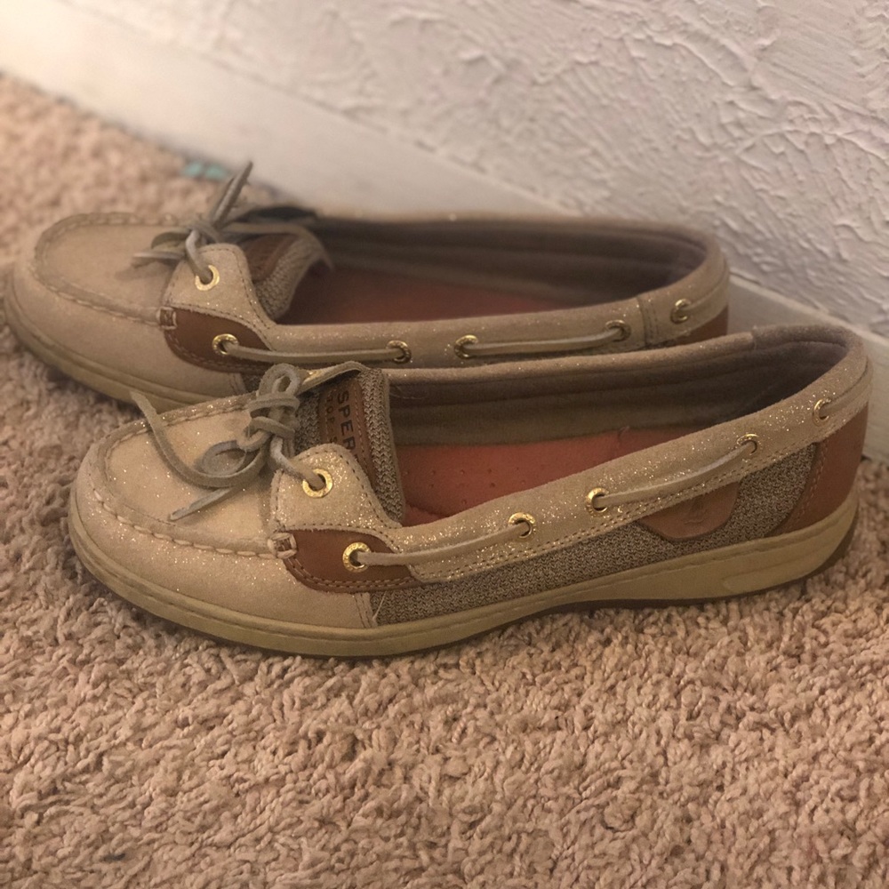 SPERRY boat shoes